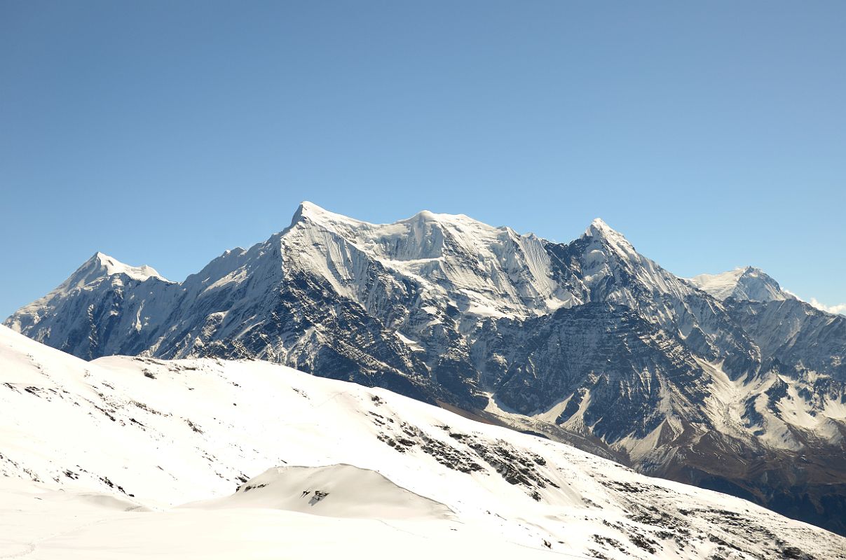 12 Tilicho Peak, Nilgiri North, Nilgiri Central, Nilgiri South, and Annapurna South From Trail As It Nears Kalopani Around Dhaulagiri 